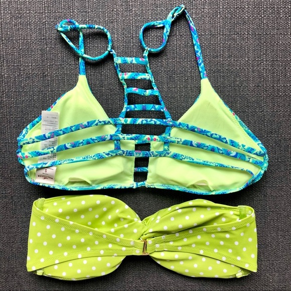 Bundle of Two bikini swimsuit tops size small - Picture 2 of 5